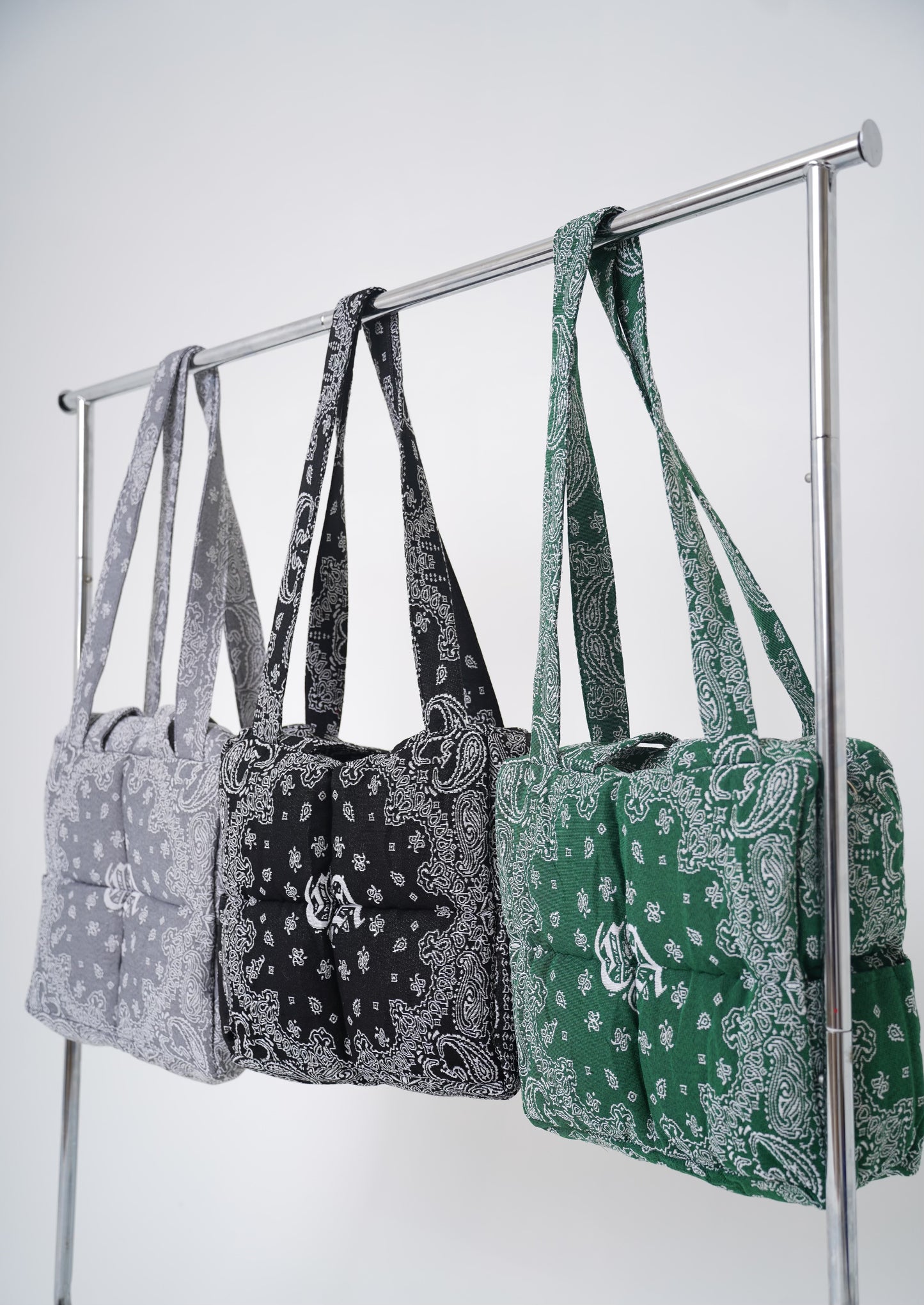 Cement Obsidian 2.0 Tote