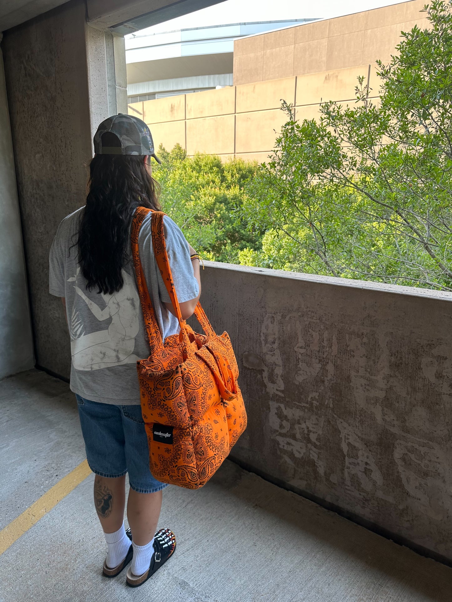 Citrus Paisley Puffer Tote Bag